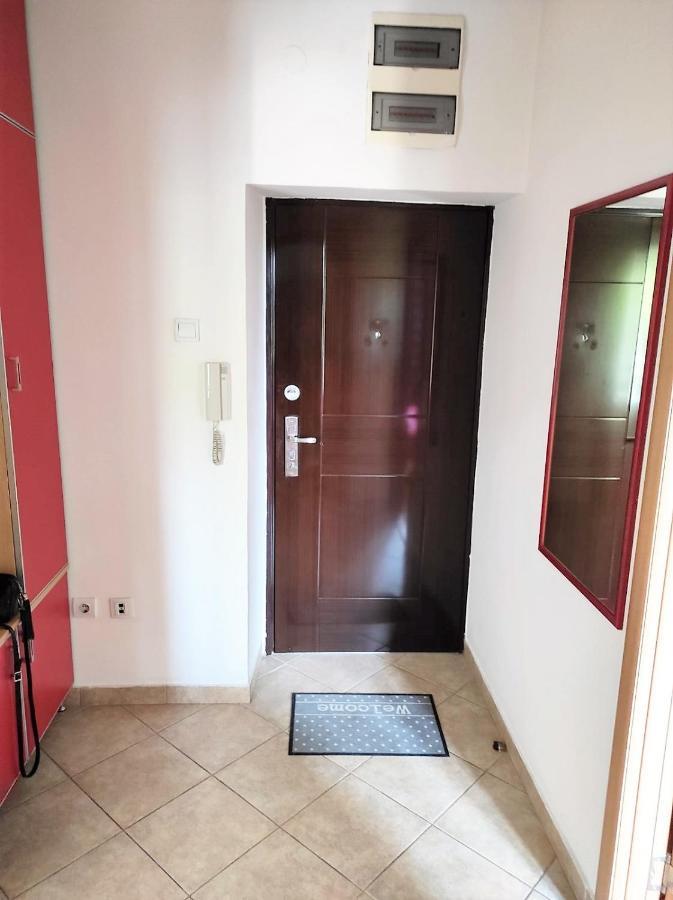 Stan U Centru Apartment Подгорица Екстериор снимка