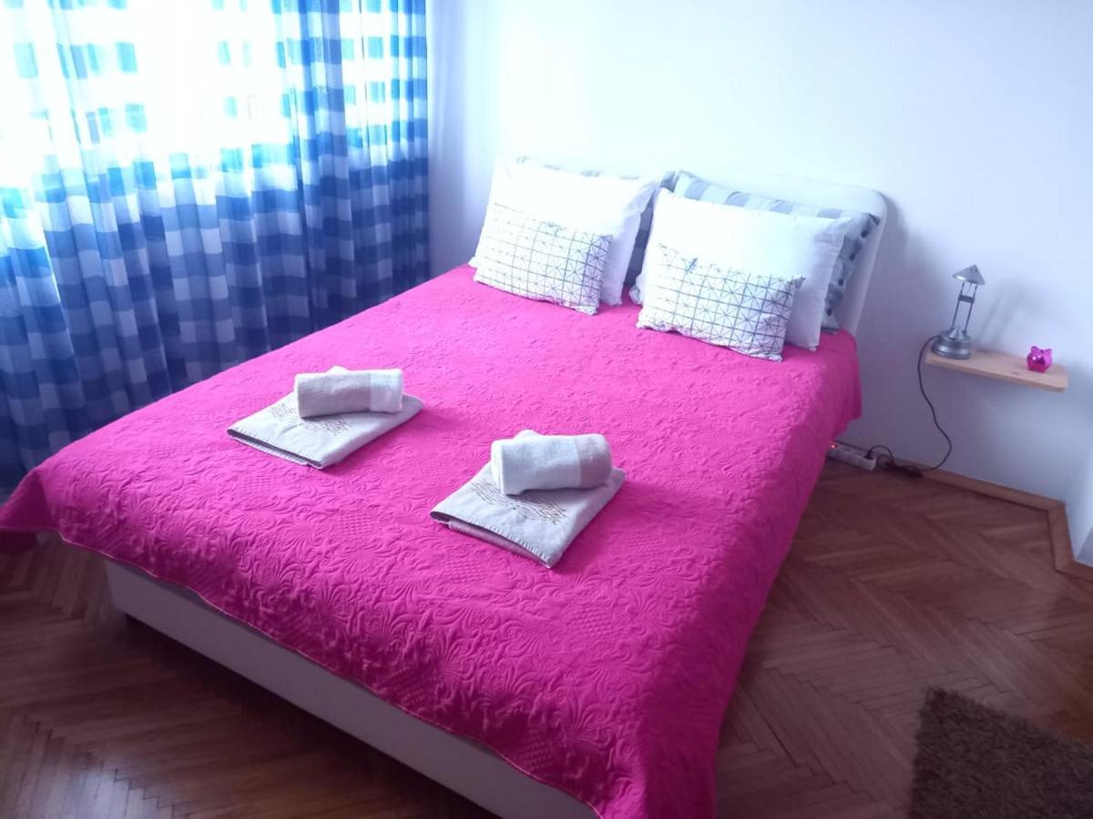 Stan U Centru Apartment Подгорица Екстериор снимка